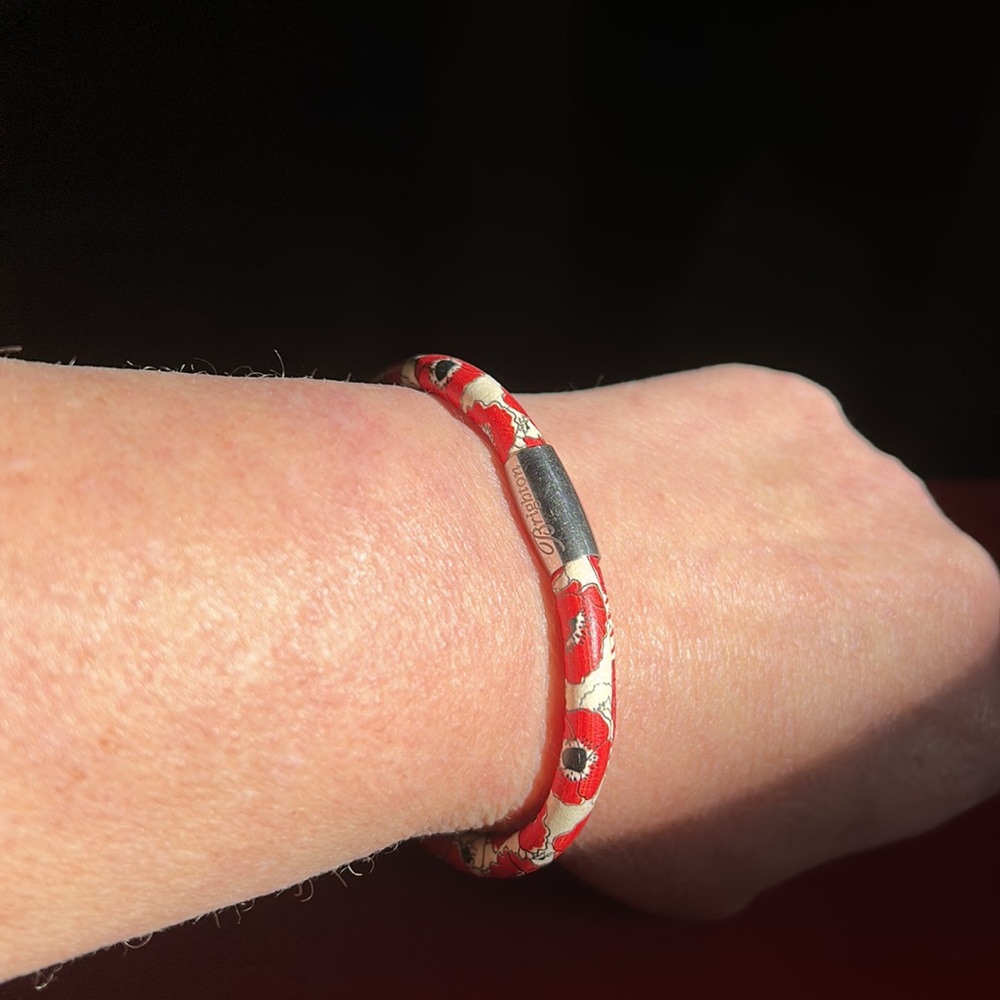 Brighton Poppy leather bracelet easy on